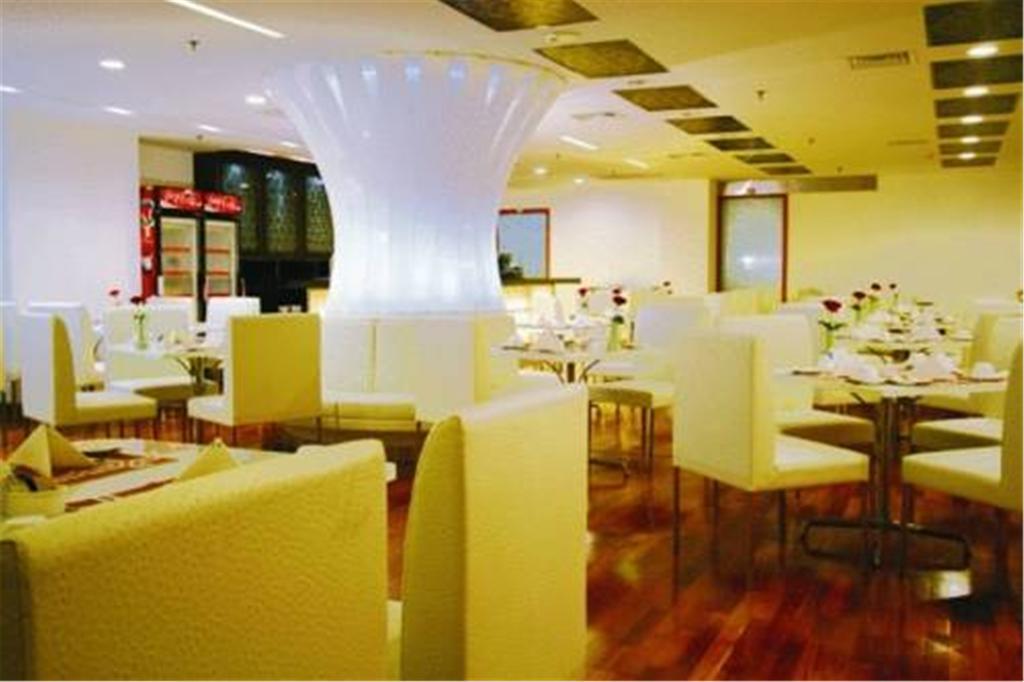 Radiance Hotel Shanghai Esterno foto
